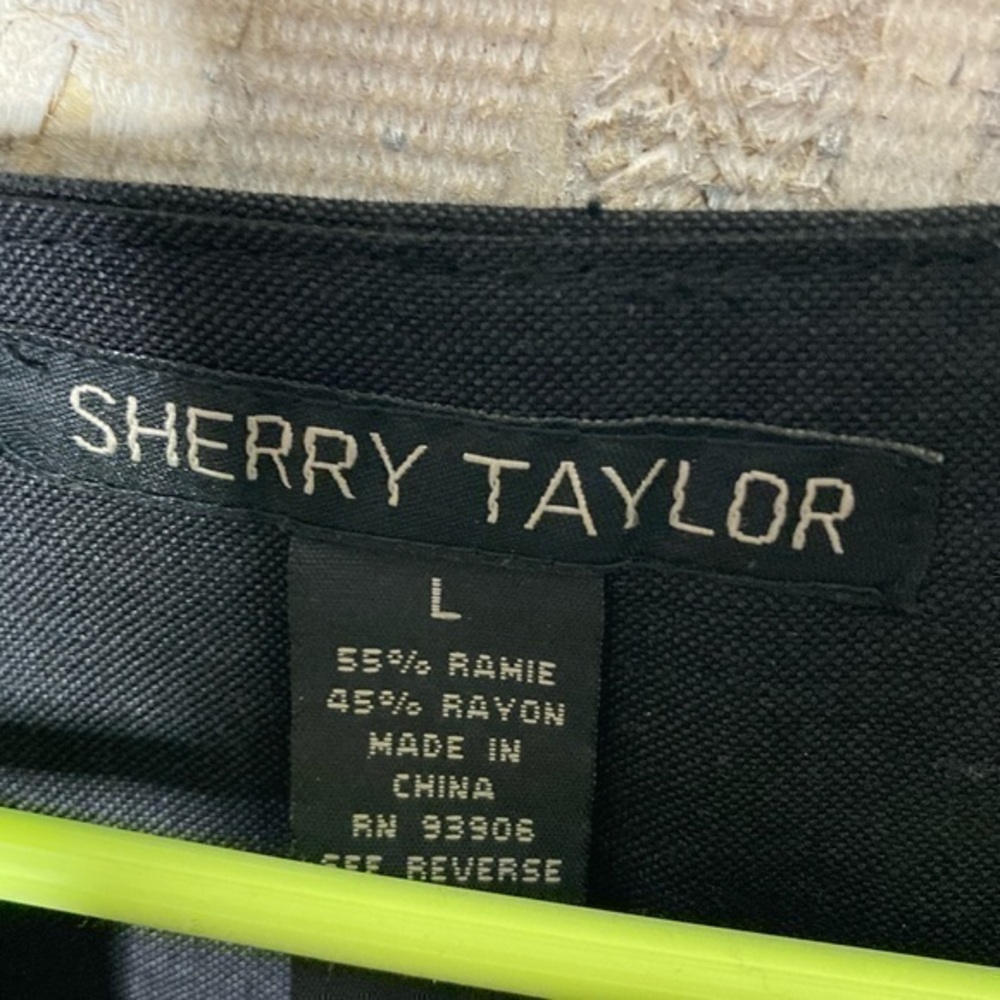 Sherry Taylor Black Embroidered‎ top - Picture 5 of 5